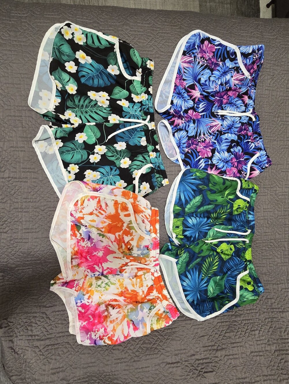 SUMMER☀️ Swim Board Athletic Shorts Bundle LARGE Blue Green Pink